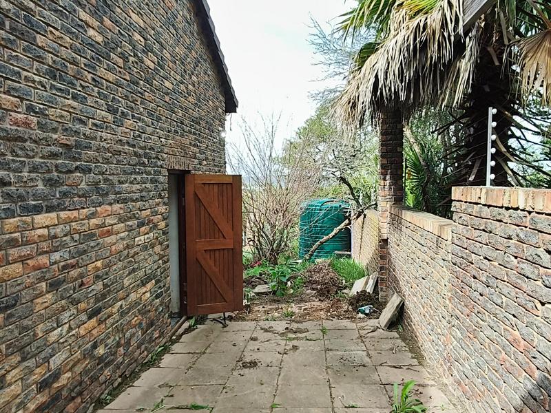 5 Bedroom Property for Sale in Oatlands North Eastern Cape